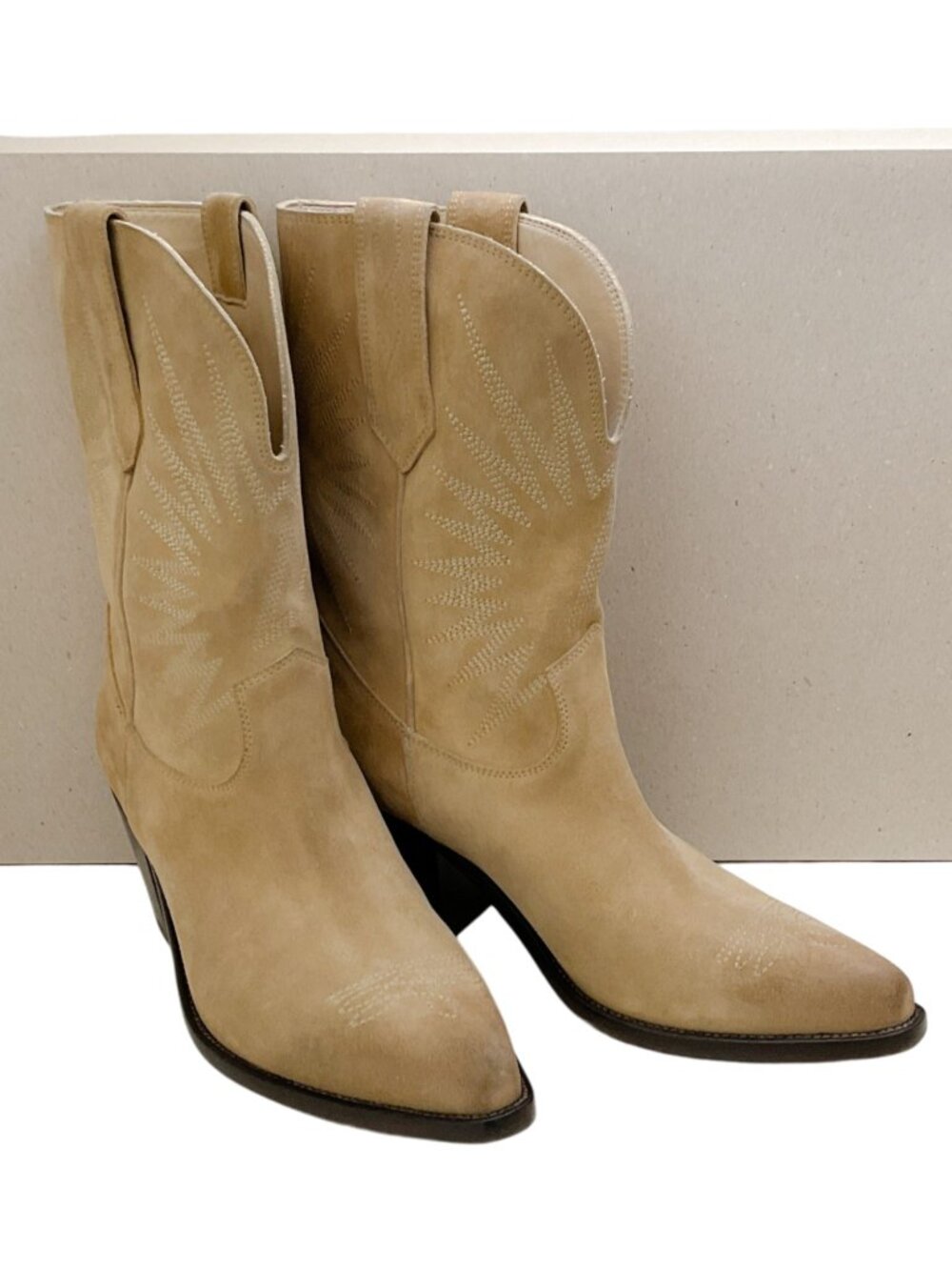 Golden Goose Deluxe Brand Sand Suede '70 Wish Star Low Cowboy Boots - Picture 6 of 7